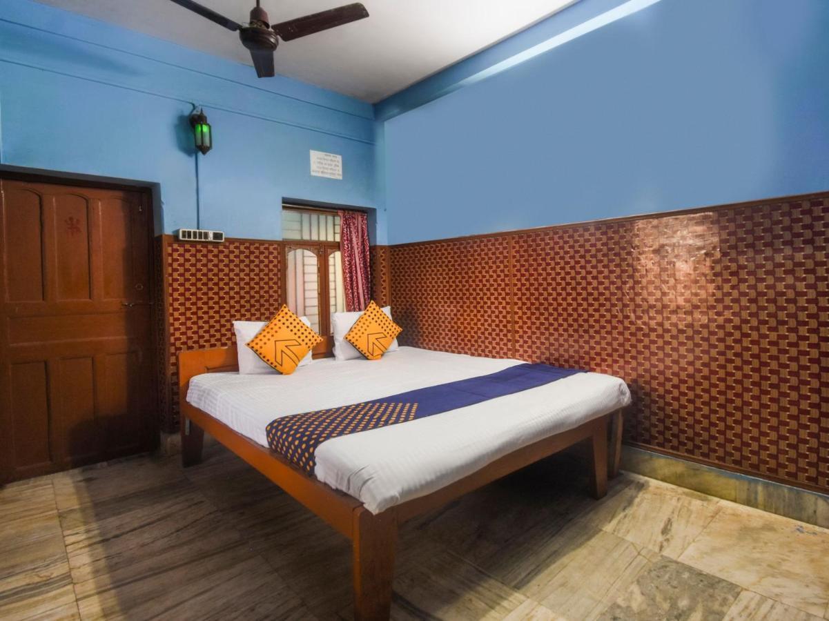 Oyo Flagship 74392 Hotel Mahesh Residency Хайдарабад Экстерьер фото