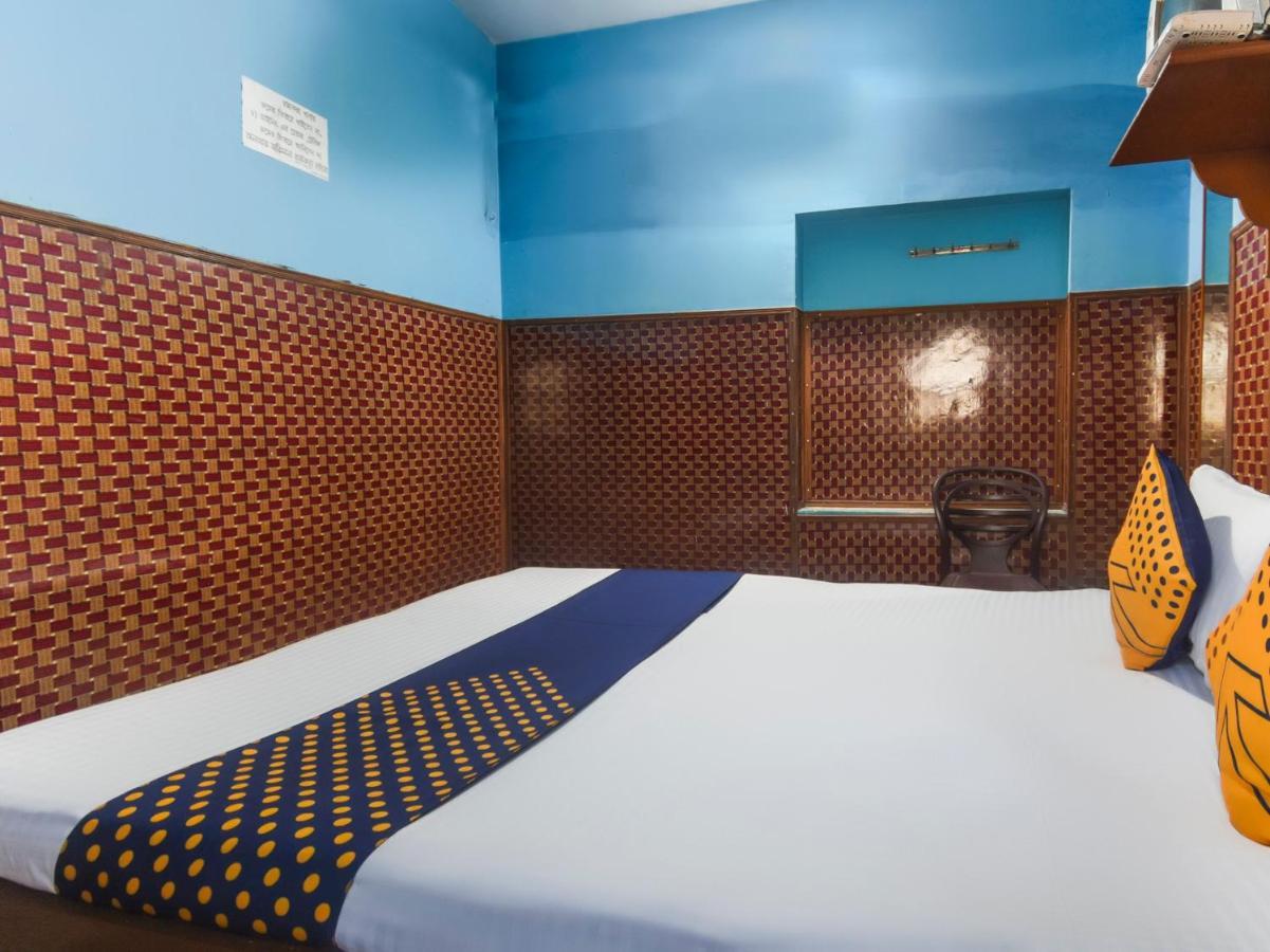 Oyo Flagship 74392 Hotel Mahesh Residency Хайдарабад Экстерьер фото